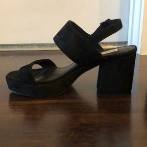 Steve Madden Black Velvet Block Heeled Sandals